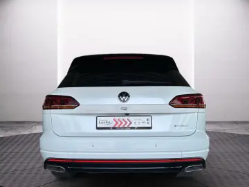 VW Touareg R 3.0 V6 eHybrid 4M AZV  Leder Paket Pug