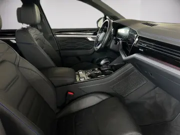 VW Touareg R 3.0 V6 eHybrid 4M AZV  Leder Paket Pug