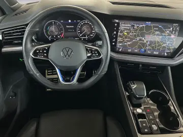 VW Touareg R 3.0 V6 eHybrid 4M AZV  Leder Paket Pug