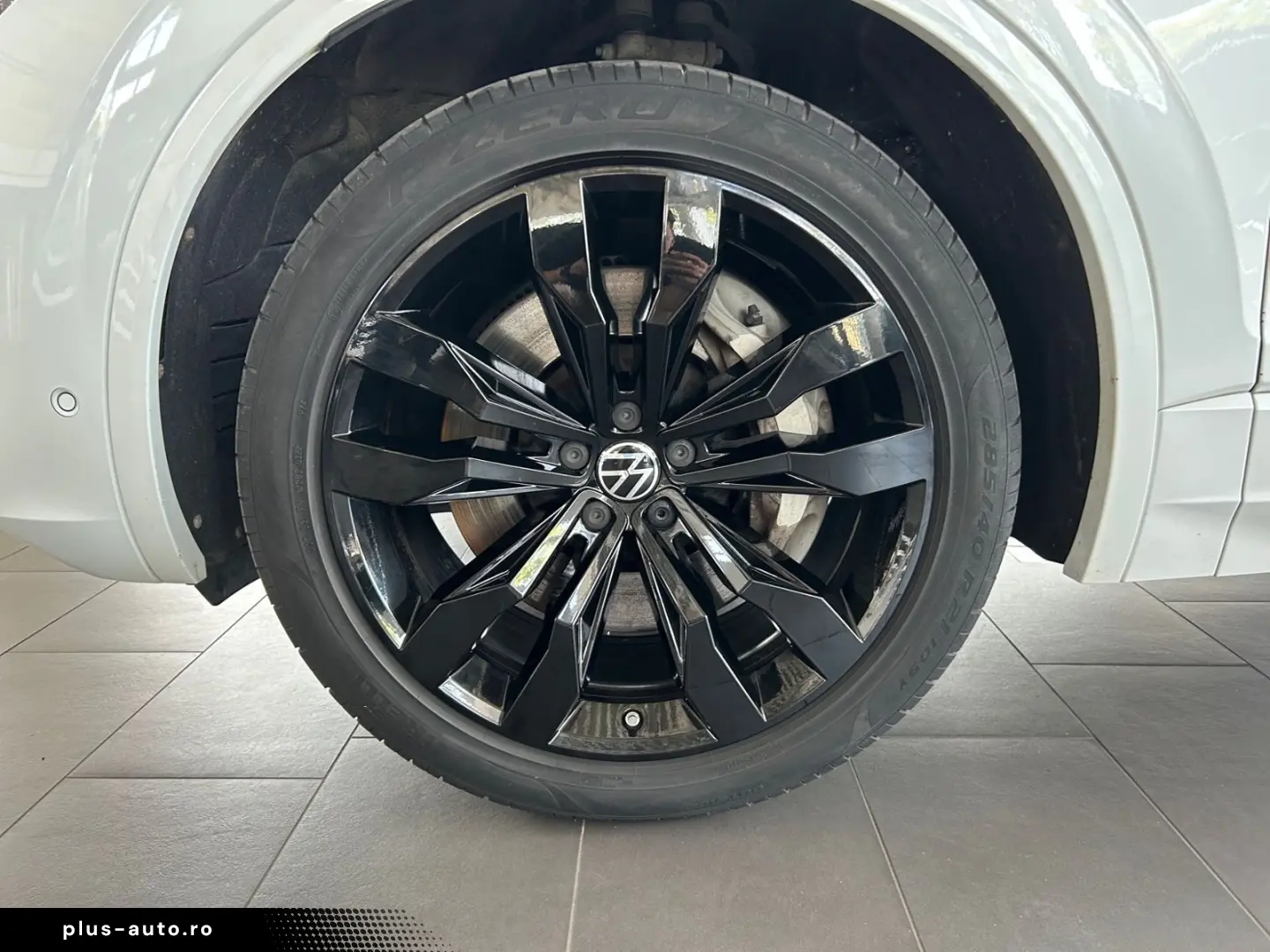 VW Touareg R 3.0 V6 eHybrid 4M AZV  Leder Paket Pug