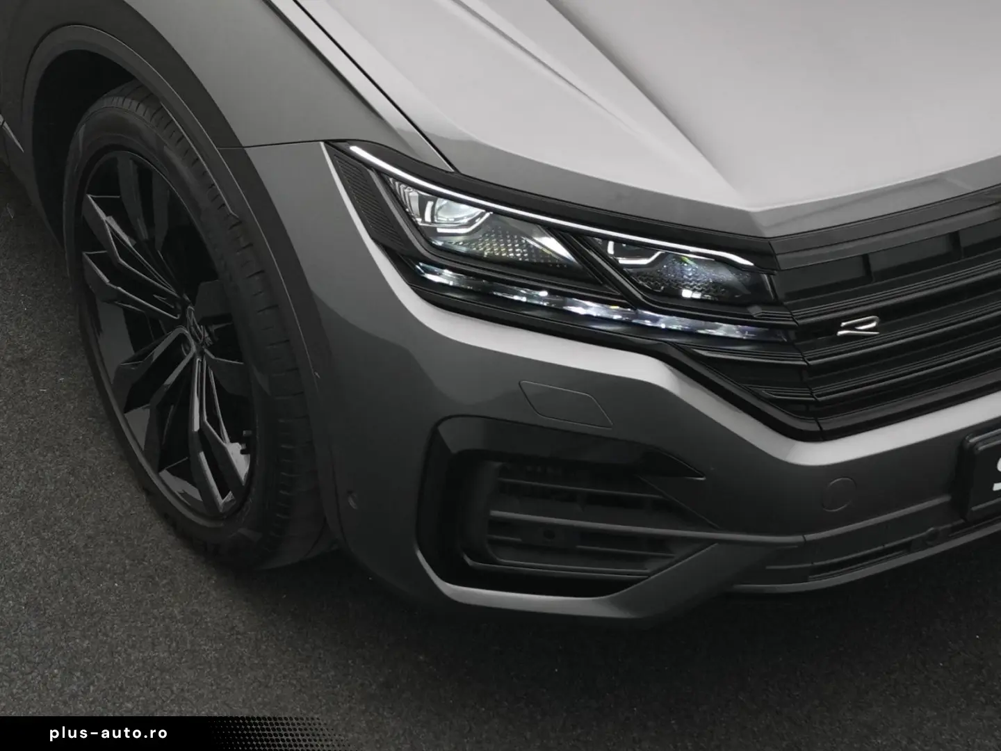 VW Touareg R 3.0 V6 eHybrid 4Motion  VOLL ab 599 -€