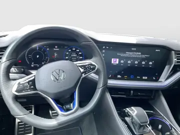 VW Touareg 3.0 TSI eHybrid 4Motion R Navi LED AHK P