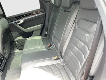 VW Touareg 3.0 TSI eHybrid 4Motion R Navi LED AHK P