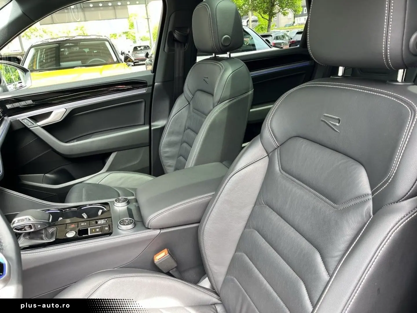VW Touareg 3.0 TSI eHybrid 4Motion R Navi LED AHK P