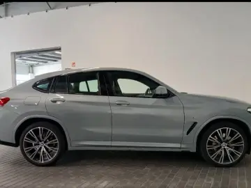 BMW X4 xD 30d M Sport Head Up 21  Laser AhK Keyless