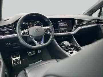 VW Touareg R 3.0 V6 e-Hybrid 4M PANO AHK LM22 GJR