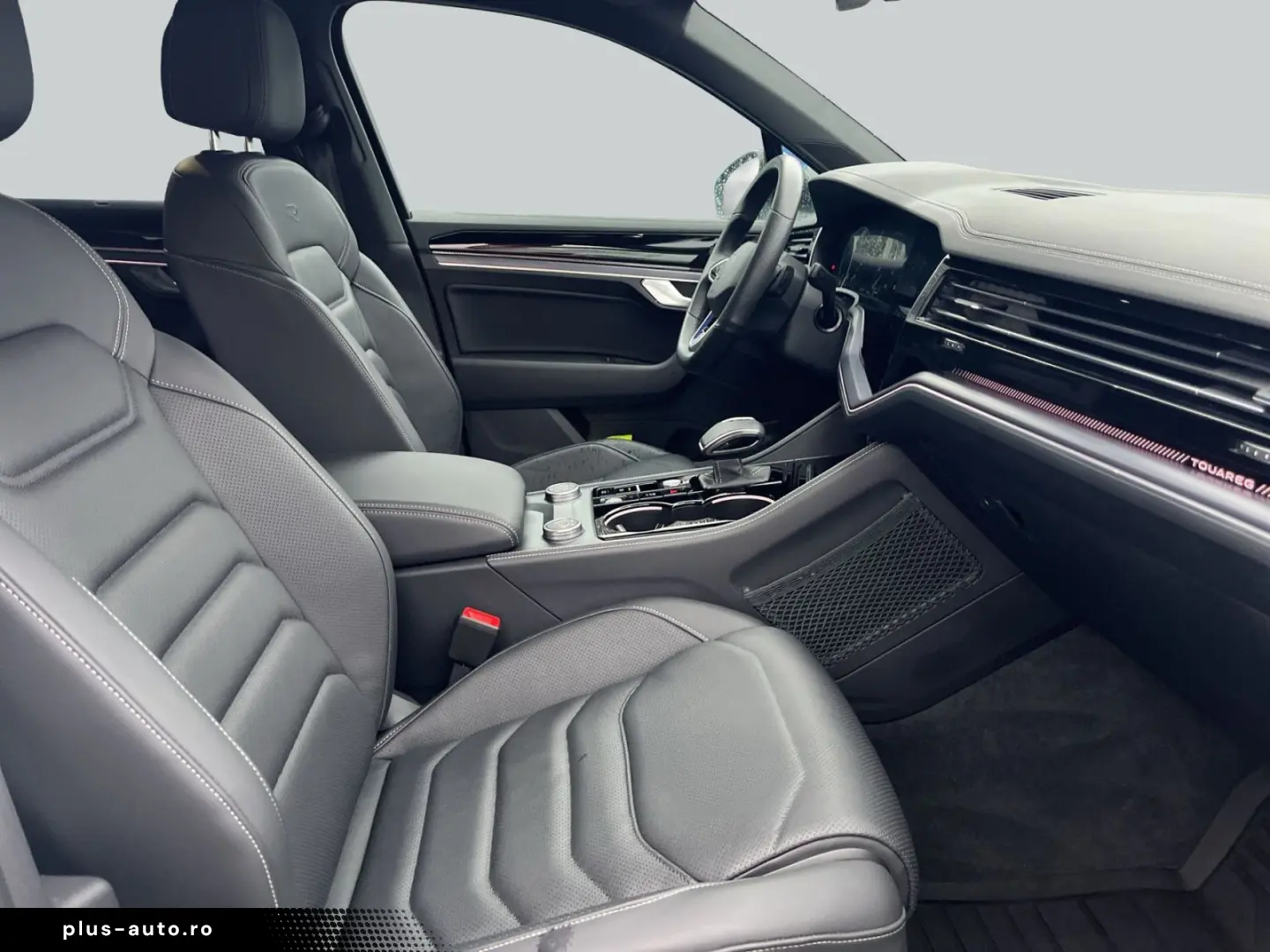 VW Touareg R 3.0 V6 e-Hybrid 4M PANO AHK LM22 GJR