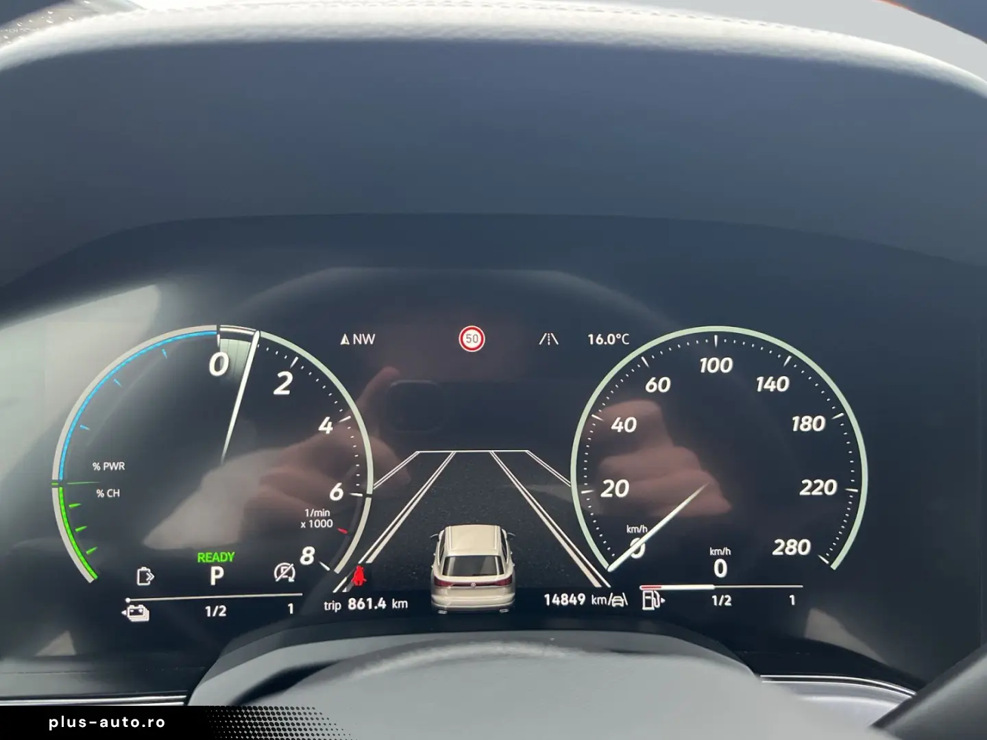 VW Touareg R 3.0 V6 e-Hybrid 4M PANO AHK LM22 GJR