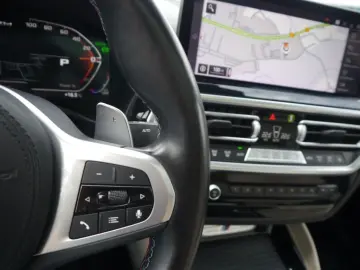 BMW X4 M40d Laser H&K Keyless Sunroof AuxHeat