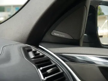 BMW X4 M40d Laser H&K Keyless Sunroof AuxHeat