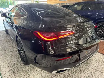 MERCEDES-BENZ CLE 300 4M AMG Hinterachslk HUD PANO S…
