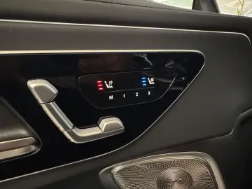 MERCEDES-BENZ CLE 300 4M AMG Hinterachslk HUD PANO S…