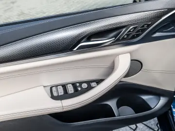 BMW X4 M40d Laser 360 H&K DAProf Memory