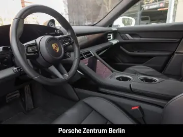 PORSCHE Taycan Surround View BOSE Luftfederung 20-Zoll