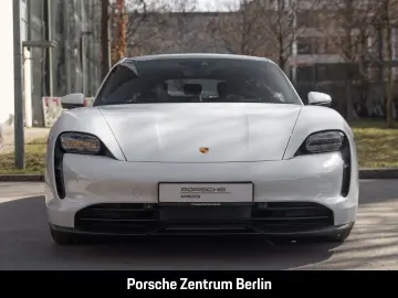 PORSCHE Taycan Surround View BOSE Luftfederung 20-Zoll
