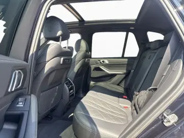BMW X5 xDr40d M-SPORT Pano HUD DAPRO PA  Memory 20