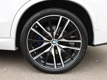 BMW X5 x30d M Sport Standh.ACC PanoD.360  Laser 22