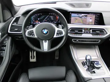 BMW X5 x30d M Sport Standh.ACC PanoD.360  Laser 22