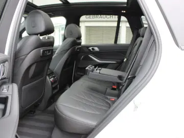 BMW X5 x30d M Sport Standh.ACC PanoD.360  Laser 22