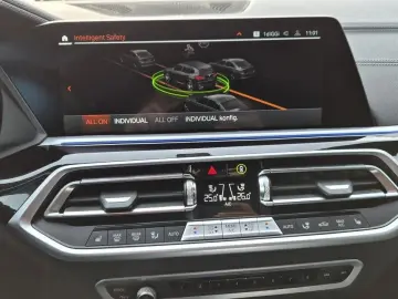 BMW X5 xDrive 40d M Sport AKTIVLENK PANO DA&PA-PRO