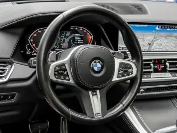 BMW X5 xDrive30d M SPORT AHK PANO HuD H K DA PROF 36