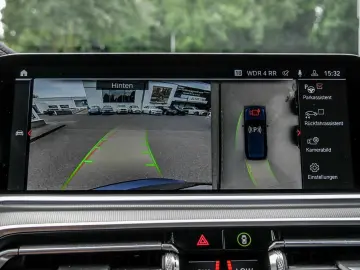 BMW X5 xDrive30d M SPORT AHK PANO HuD H K DA PROF 36