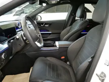 MERCEDES-BENZ C 300 4M    AMG NIGHT MEMO 360 DISTR K…