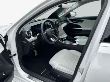 MERCEDES-BENZ C 300 4Matic 9G-TRONIC AMG Line Advanced