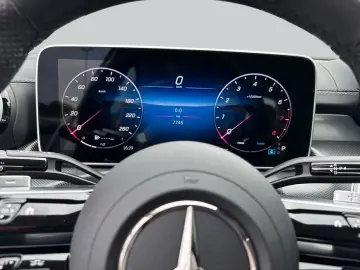 MERCEDES-BENZ C 300 4Matic 9G-TRONIC AMG Line Advanced