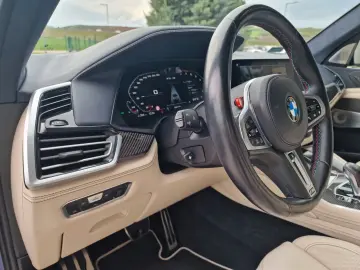 BMW X5 M Competition HUD Laser SKY B&W TV Massage