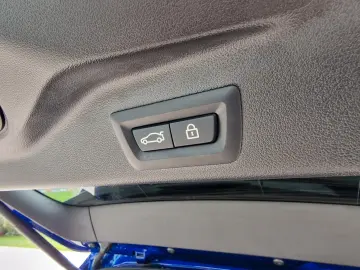 BMW X5 M Competition HUD Laser SKY B&W TV Massage