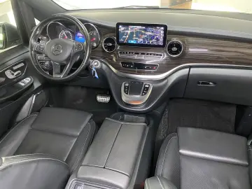 MERCEDES-BENZ V 300d Lang 4M AMG Burm 360