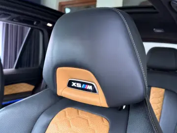 BMW X5 M Competition LASER BOWERS-WILKINS SKY-LOUNGE