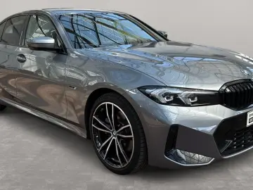 BMW 330E LIMOUSINE