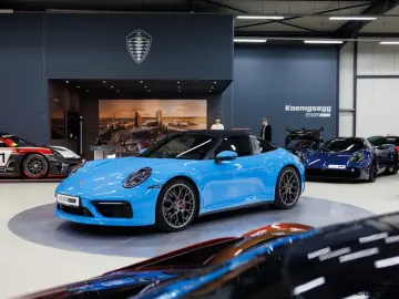 PORSCHE 992 Targa 4S   PTS Rivierablau   SportDesign