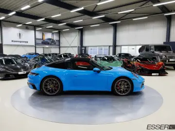 PORSCHE 992 Targa 4S   PTS Rivierablau   SportDesign