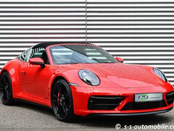 PORSCHE 992 Targa 4 GTS Lift BOSE 1.Hand MwSt. Approved
