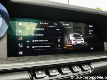 PORSCHE 992 Targa 4 GTS Lift BOSE 1.Hand MwSt. Approved