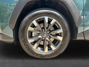 Toyota RAV4 2.5 Hybrid AWD 194CP 2.450 km