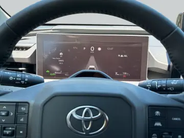 Toyota RAV4 2.5 Hybrid AWD 194CP 2.450 km