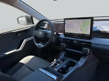 Toyota RAV4 2.5 Hybrid AWD 194CP 2.450 km