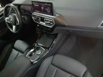 BMW X3 xDr20d MSpo Laser