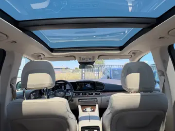 MERCEDES-BENZ GLE350e AIRMATIC Panoramada Burmester …