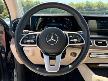 MERCEDES-BENZ GLE350e AIRMATIC Panoramada Burmester …