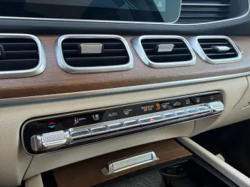 MERCEDES-BENZ GLE350e AIRMATIC Panoramada Burmester …