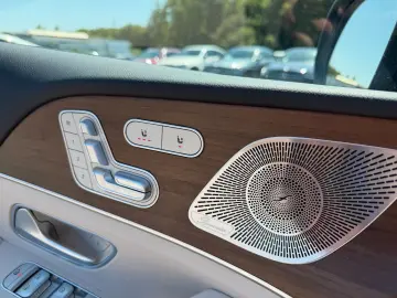 MERCEDES-BENZ GLE350e AIRMATIC Panoramada Burmester …