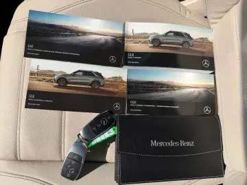 MERCEDES-BENZ GLE350e AIRMATIC Panoramada Burmester …