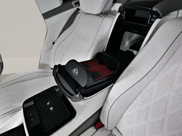 Mercedes-Benz GLS600 Maybach 4M FIRST CLASS E-ACTIV   HUD