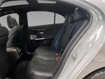 MERCEDES-BENZ C 43 AMG 4M DIGITAL DIST Memory Burm StHz 360