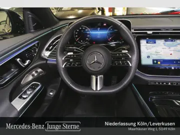 MERCEDES-BENZ E 220 d 4M AMG Prem. PANO NIGHT 20  Bur4D 360